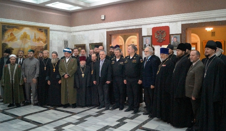 В Севастополе прошел семинар по работе священнослужителей с солдатами и офицерами Вооруженных Сил РФ