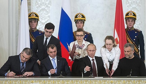 В.В.Путин внес закон о присоединении Крыма к Российской Федерации