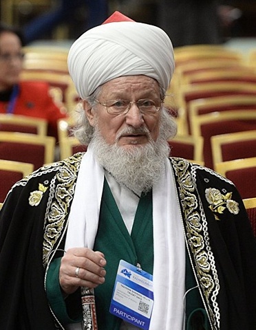 Таджуддин: исламская академия в Казани поможет религиозному образованию