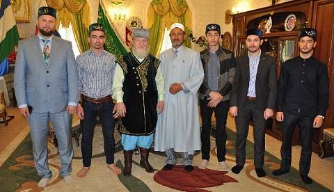 Представители мусульман Севастополя посетили ЦДУМ России