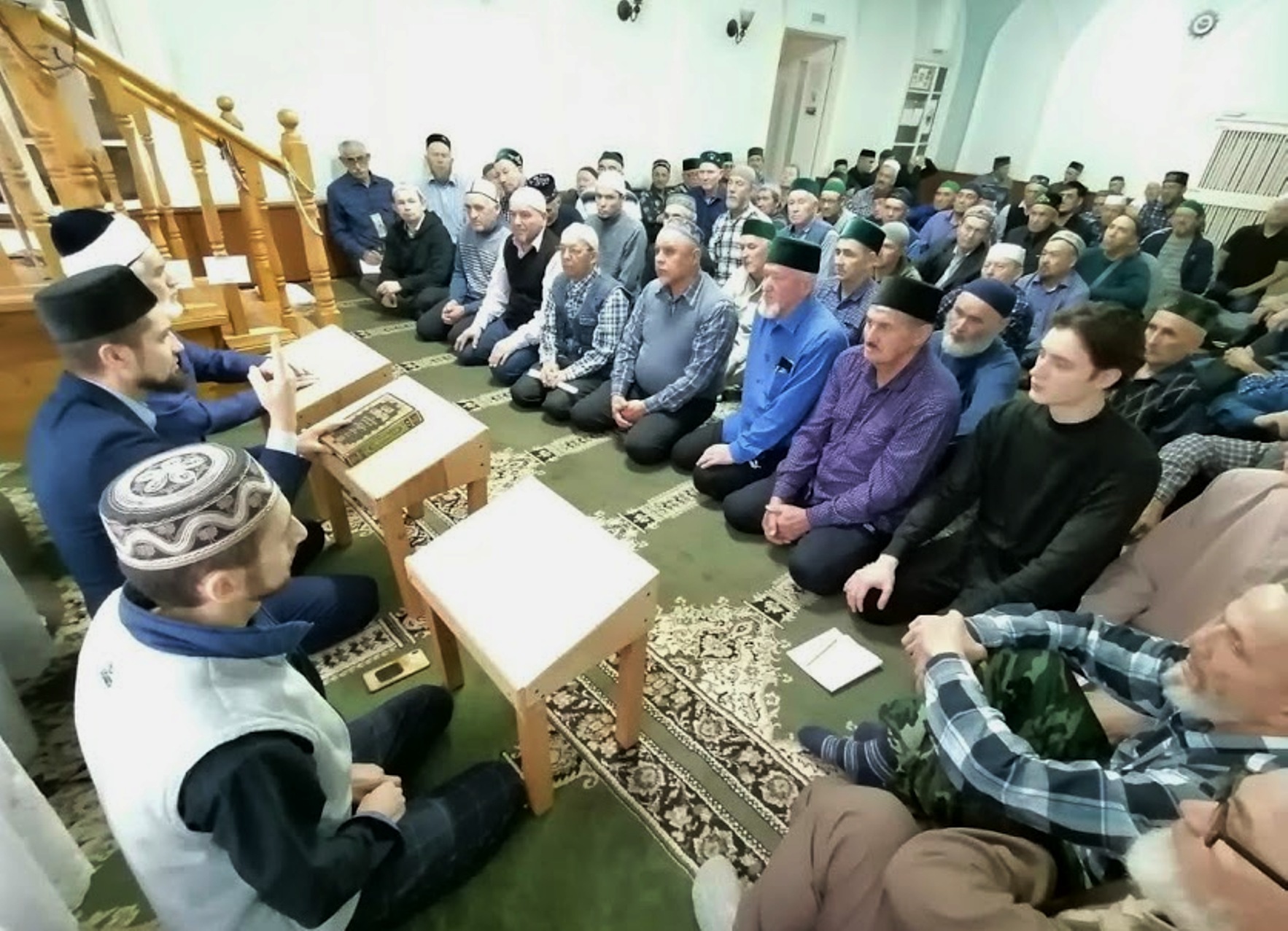 В медресе «Нуруль Ислам» ЦДУМ России прошли занятия для имамов