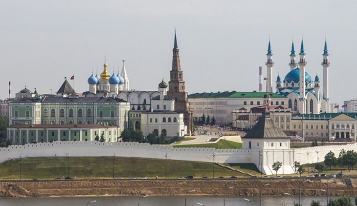 Поздравление Верховного муфтия Президенту РТ Р.Н.Минниханову по случаю Дня Республики