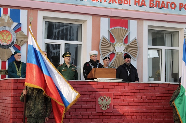 Священнослужители благословили новобранцев из Республики Башкортостан