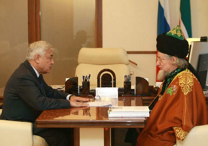 Верховный муфтий встретился с Председателем Государственного Совета Республики Татарстан Фаридом Мухаметшиным