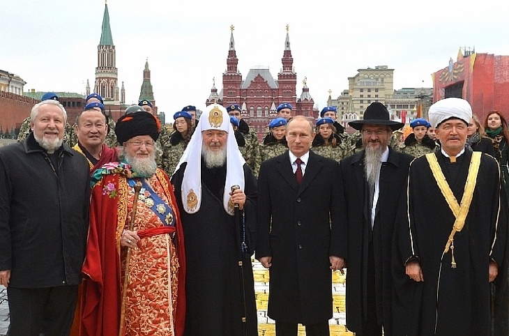 Верховный муфтий принял участие в торжествах, посвященных Дню народного единства