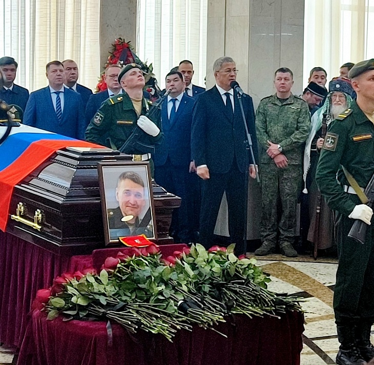 В Уфе простились с Героем России Ильдаром Суфияровым