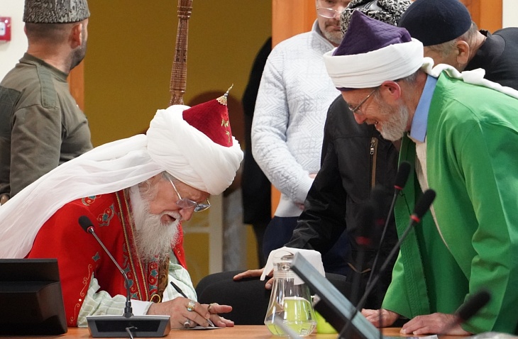 Верховный муфтий встретился со слушателями курсов повышения квалификации