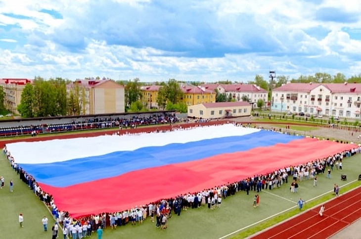 Имам-ахунд Наиль Галяутдинов принял участие в патриотической акции