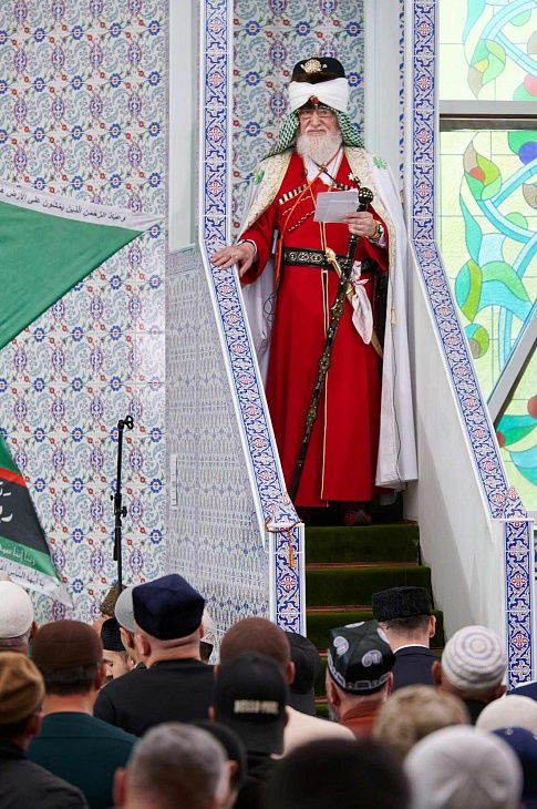 С праздником «Курбан-Байрам»!