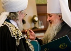 Талгат Таджуддин поздравил главу Татарстанской Митрополии с 70-летием