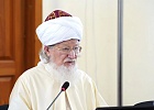 Шейх-уль-Ислам Талгат Сафа Таджуддин приветствовал участников круглого стола в РИУ ЦДУМ России