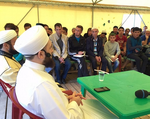 Форум мусульманской молодежи в Болгаре завершился Сабантуем