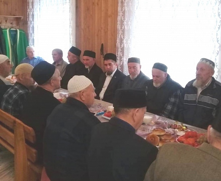 В селе Белозерье восхищались Пророком (с.а.с.)