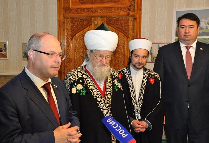 Верховный муфтий встретился с депутатами Госдумы