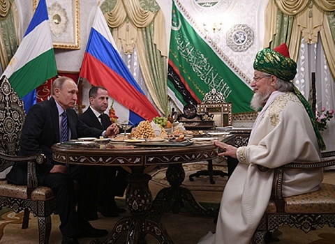 Президент РФ считает рост числа мечетей в Башкирии свидетельством развития традиционных религий