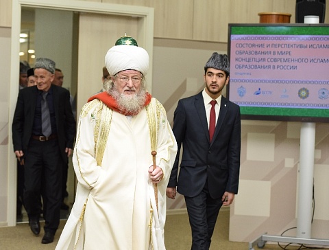 Таджуддин: в России не хватает молодых имамов
